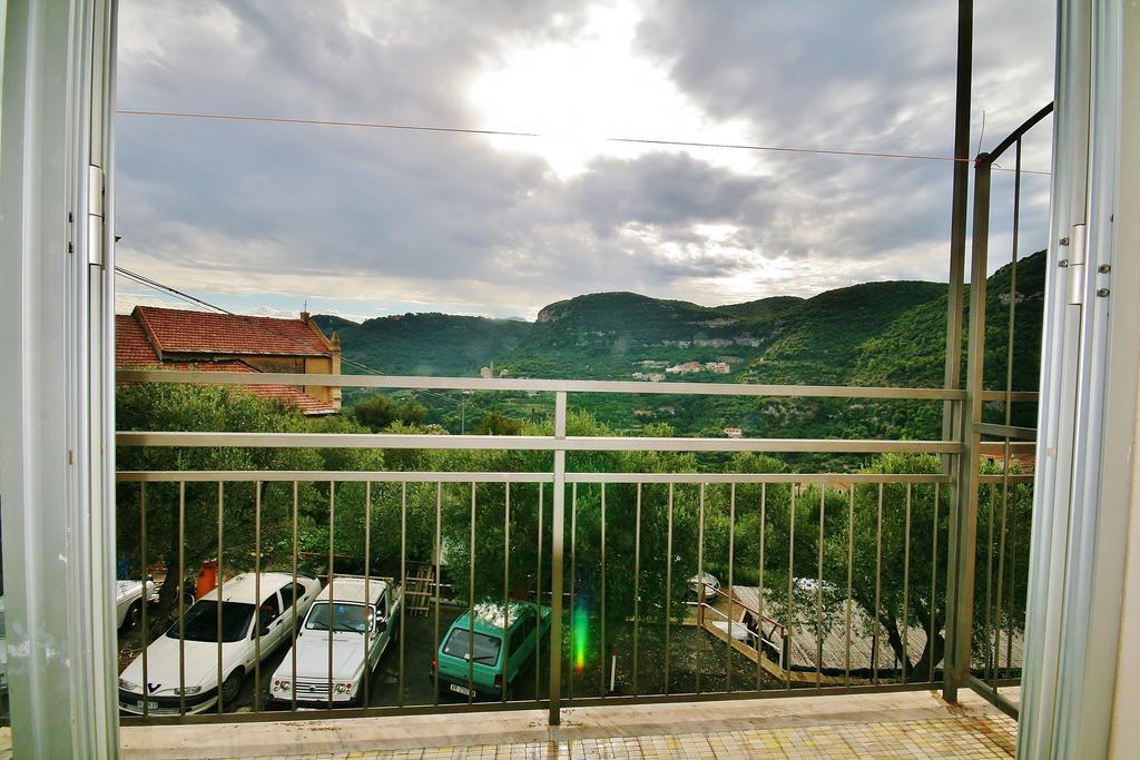 Agriturismo Barilaro ฟีนาเลลีกูเร ภายนอก รูปภาพ