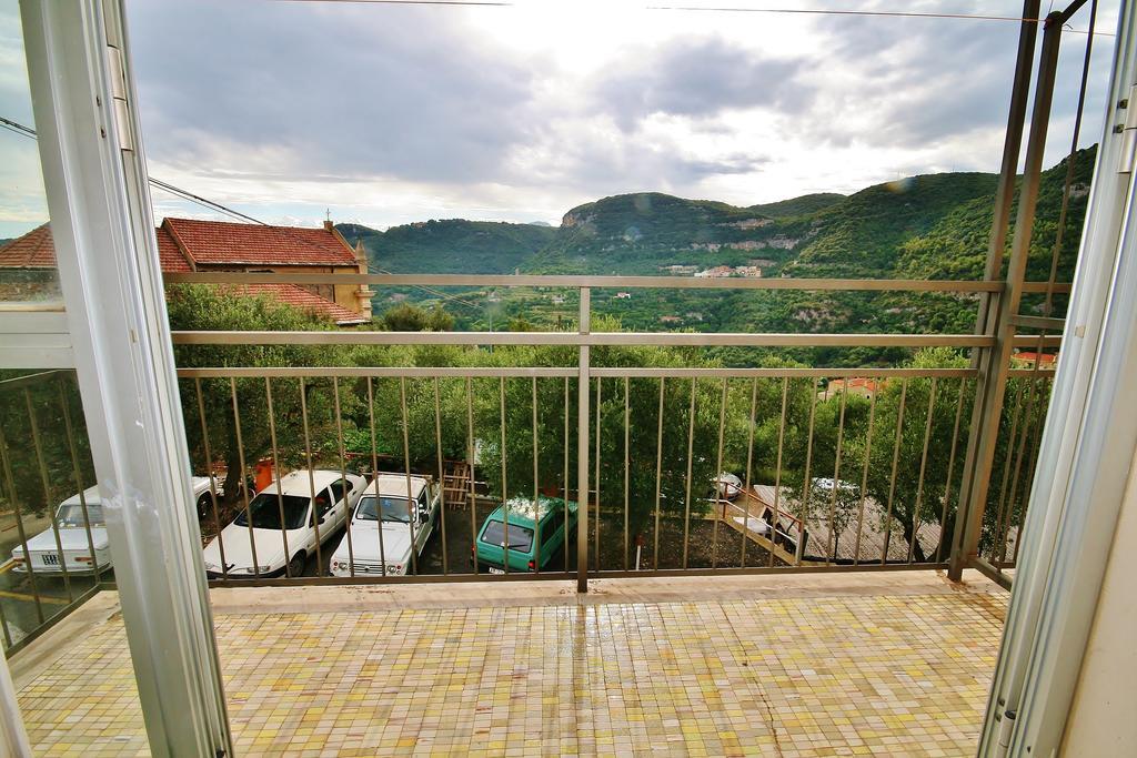 Agriturismo Barilaro ฟีนาเลลีกูเร ภายนอก รูปภาพ
