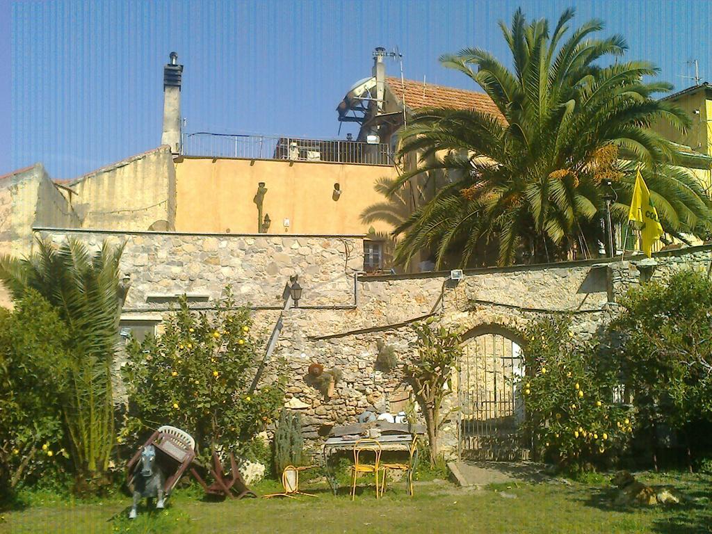 Agriturismo Barilaro ฟีนาเลลีกูเร ภายนอก รูปภาพ