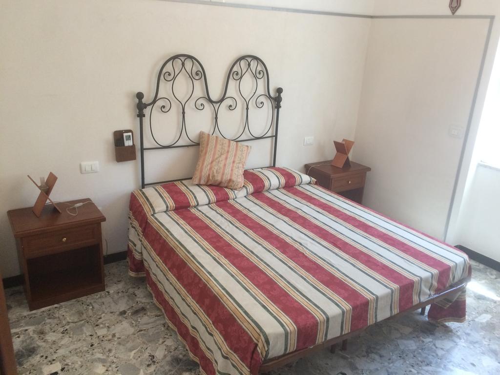 Agriturismo Barilaro ฟีนาเลลีกูเร ภายนอก รูปภาพ